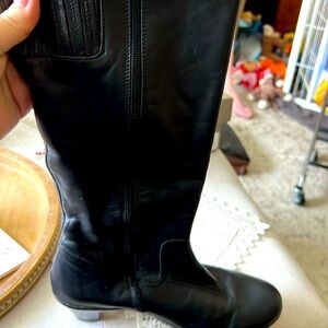 Long boots size 9 black made in Portugal 1803